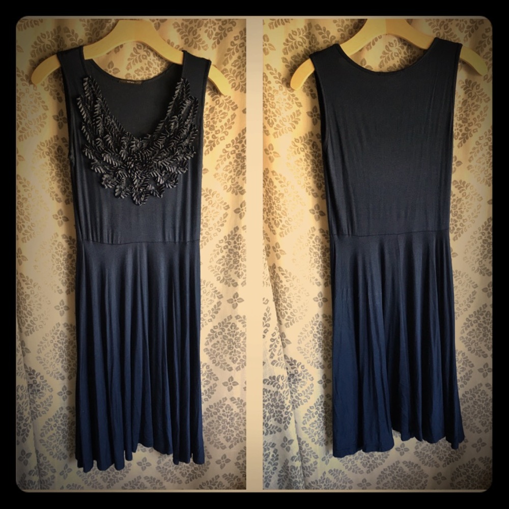 Soprano Navy Blue Embroidered Sleeveless Dress